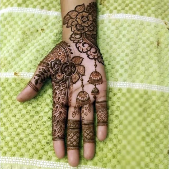 vinay mehandi artist 3D design