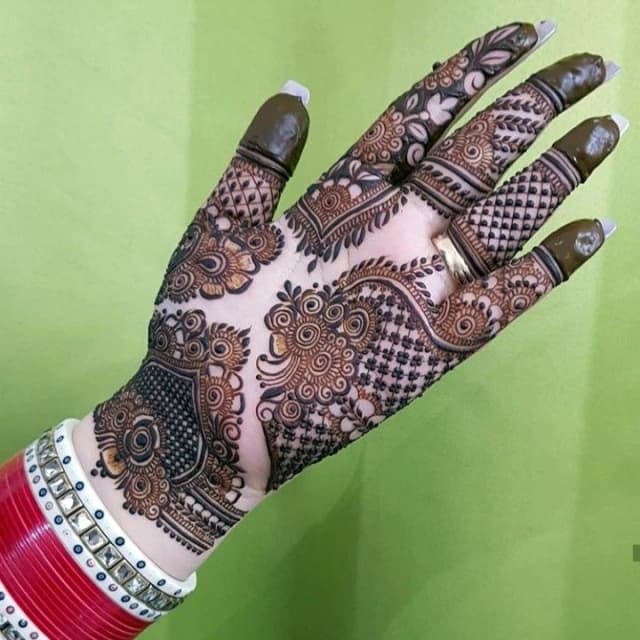 vinay mehandi artist 3D design