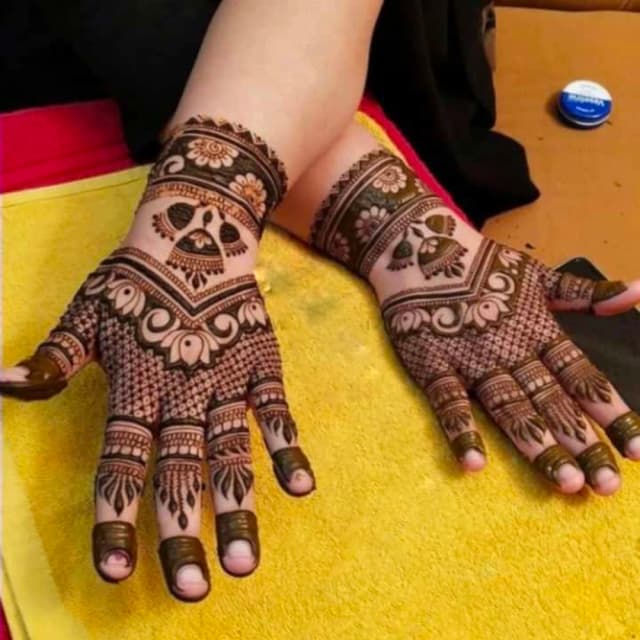 vinay mehandi artist 3D design