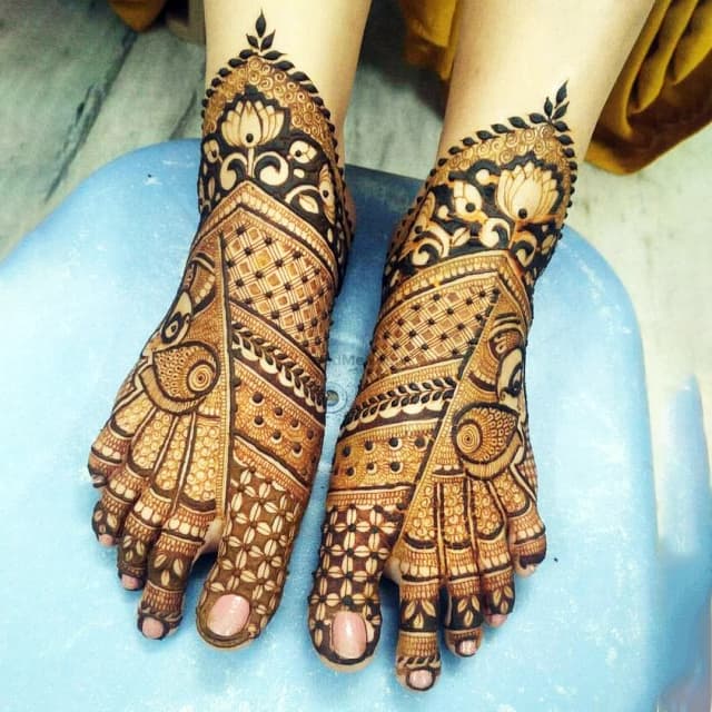 vinay mehandi artist bridal design