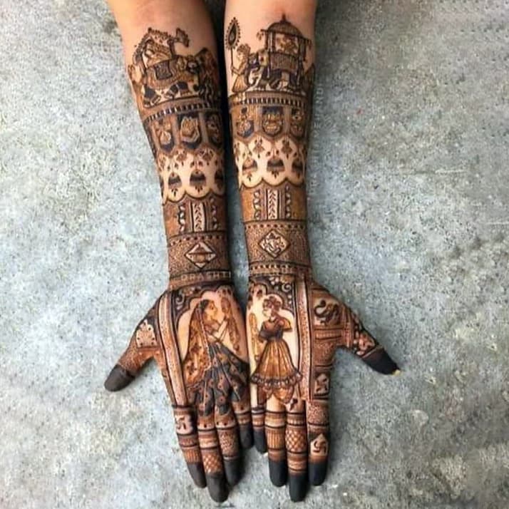 Traditional Indian bridal mehndi with elegant motifs