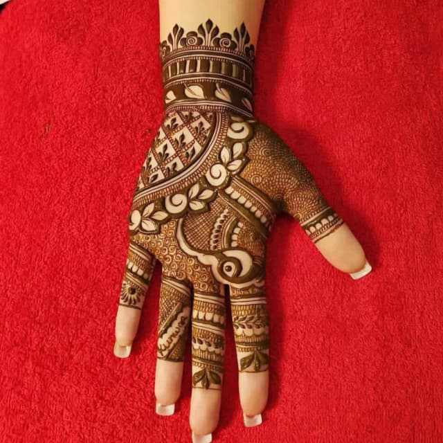 vinay mehandi artist bridal design