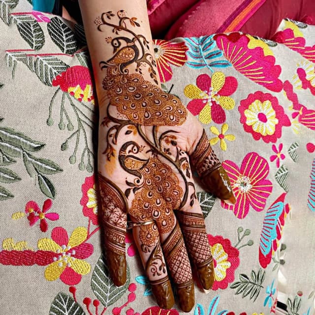 vinay mehandi artist bridal design