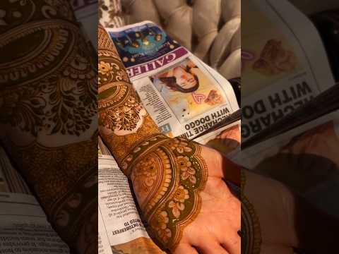 Thumbnail for International traveler’s special henna experience at Indira Gandhi Airport—watch her joy!